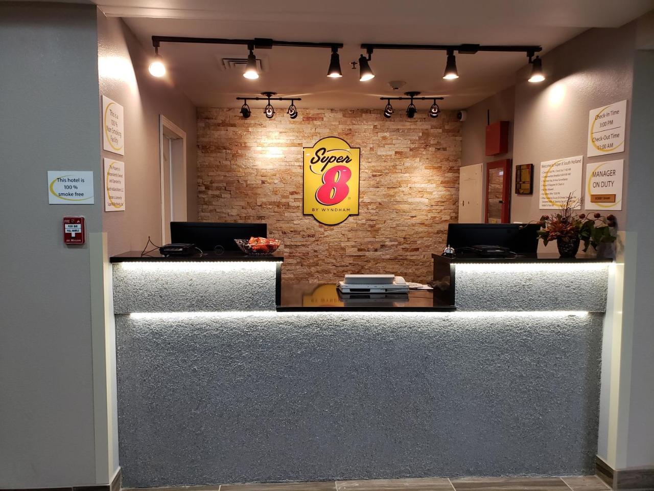 Super 8 By Wyndham South Holland Hotel Ngoại thất bức ảnh